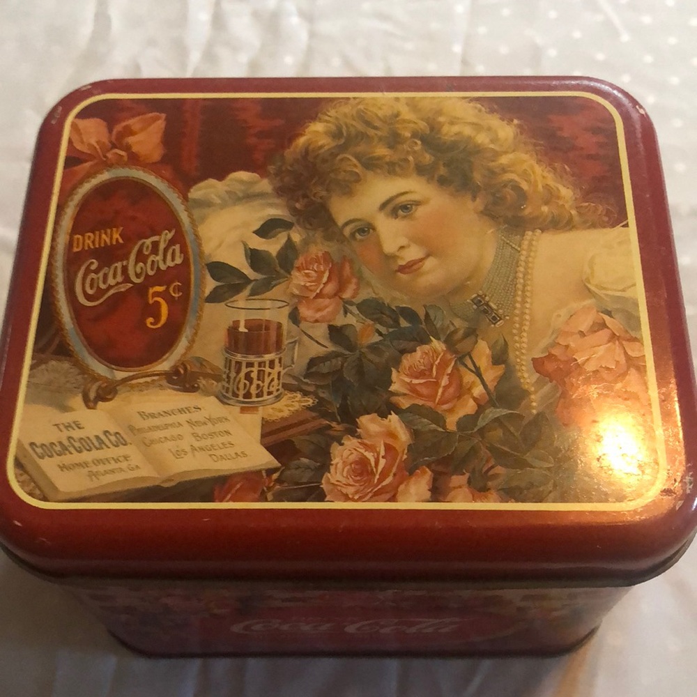 Old coke Coca Cola VTG rustic tin can